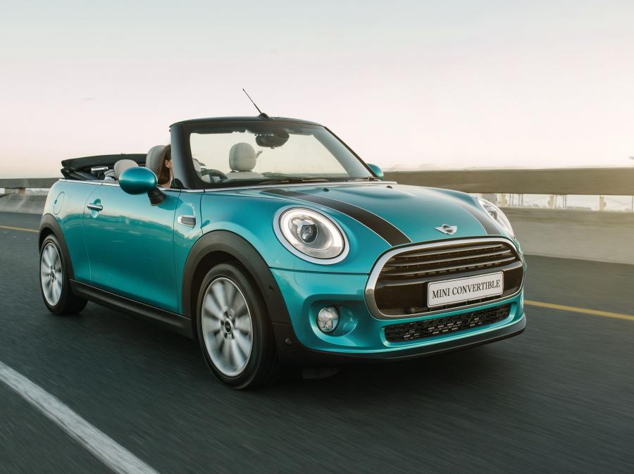 Mini Cooper Cabrio 2016 года  (ZA) (фото 1 из 23)